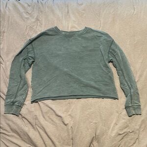 Teen’s turquoise Long Sleeve Crop Top